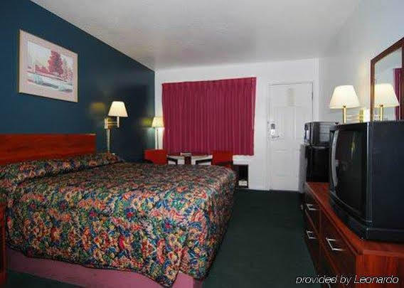 Econo Lodge 土桑 外观 照片