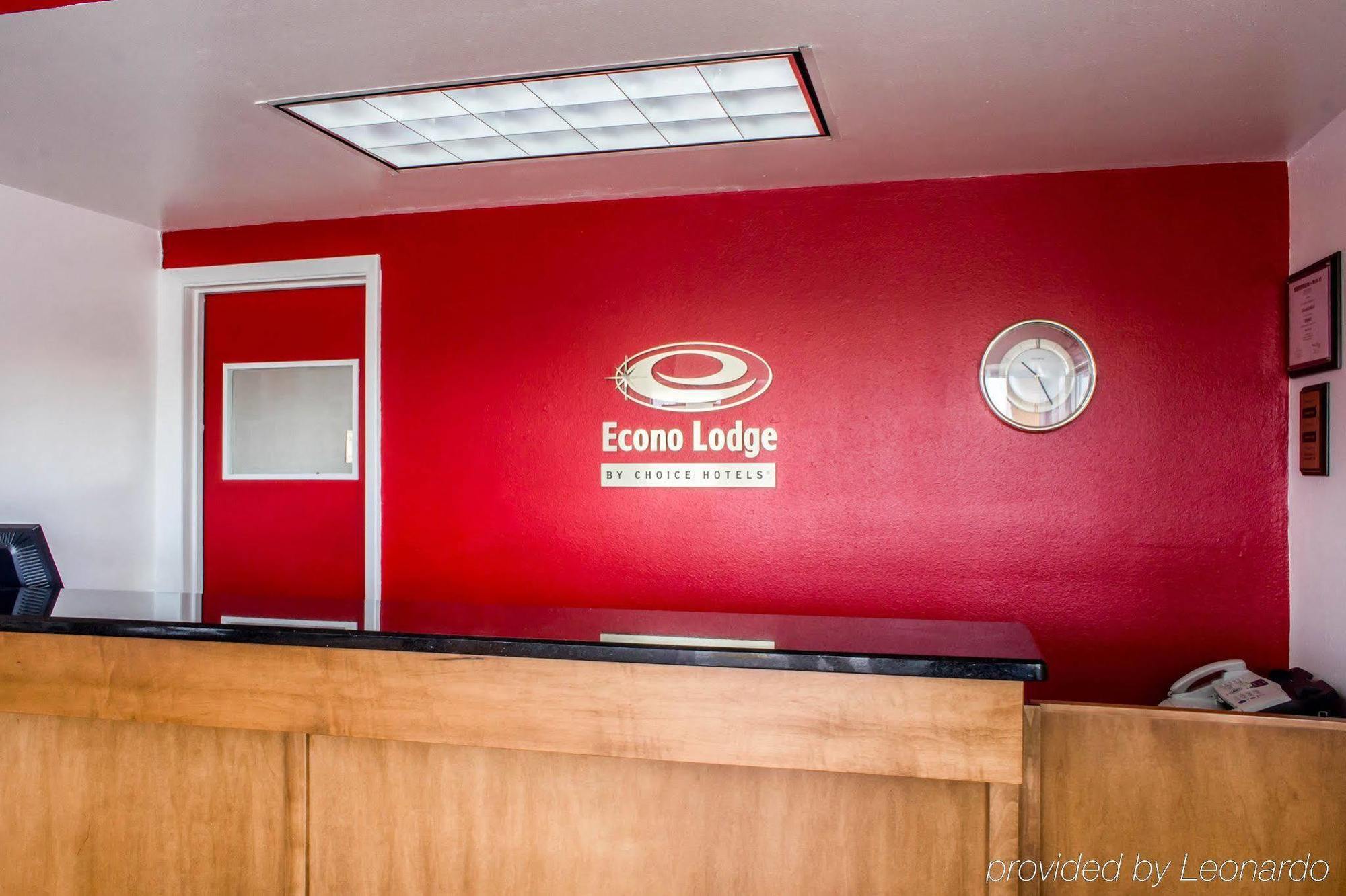Econo Lodge 土桑 外观 照片